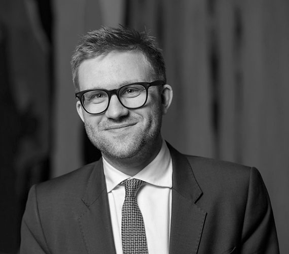 Stefan_Heggelund_570x500px_Grey