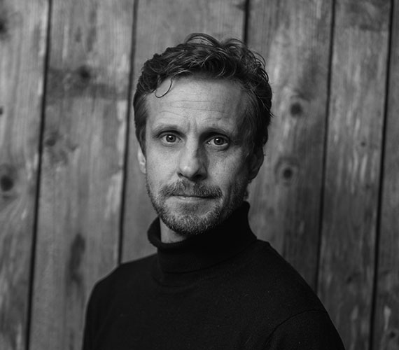 Terje_Eckhoff_570x500px_Grey
